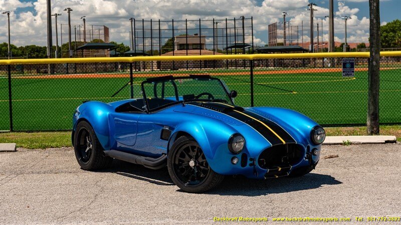 2025 Replica/Kit RT4B  