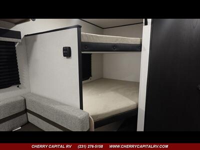 2026 Highland Ridge RV Open Range Colt 17DB - Photo 12 - Grawn, MI 49637