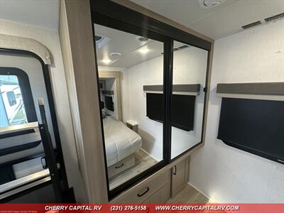 2025 Rockwood MINI LITE 2516S   - Photo 24 - Grawn, MI 49637