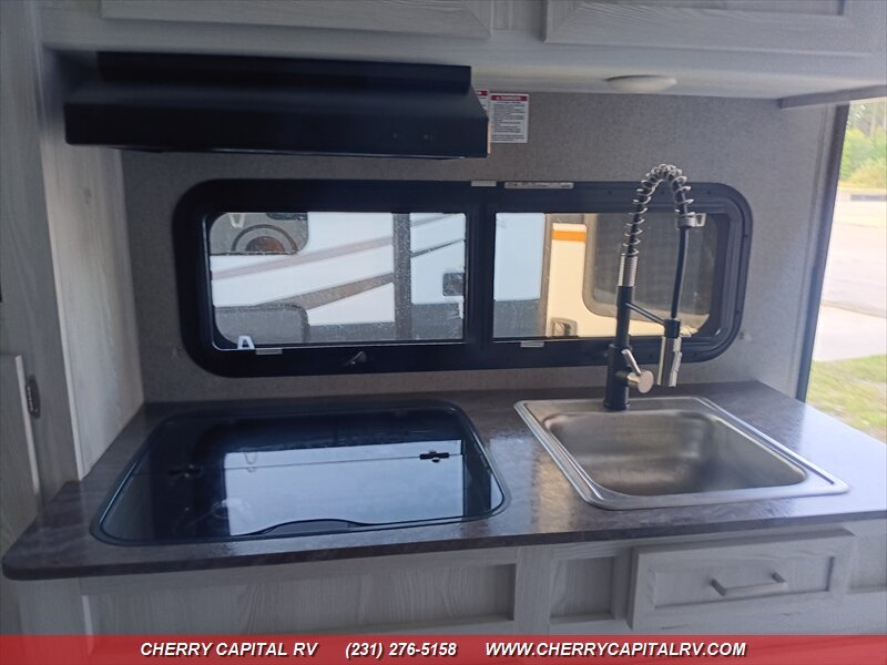 2020 Rockwood Geo Pro 19FBS - Photo 10 - Grawn, MI 49637
