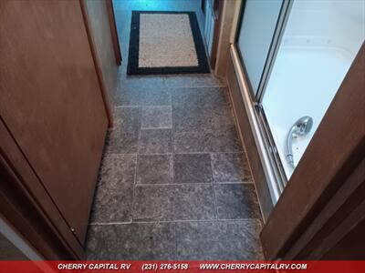 2013 ITASCA SUNOVA 36V - Photo 50 - Grawn, MI 49637