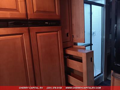 2013 ITASCA SUNOVA 36V - Photo 36 - Grawn, MI 49637