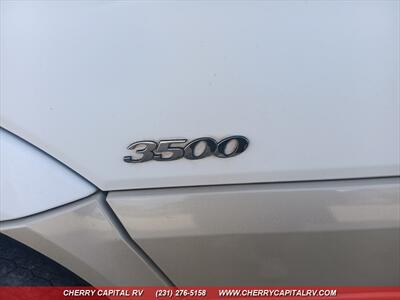 2012 Winnebago View M-24G - Photo 45 - Grawn, MI 49637