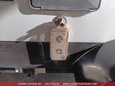 2022 COACHMEN CLIPPER 9.0   - Photo 27 - Grawn, MI 49637