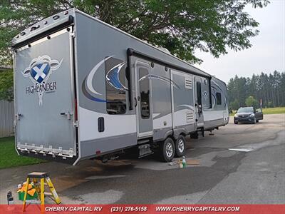 2016 HIGHLAND RIDGE HIGHLANDER HT31RGR   - Photo 8 - Grawn, MI 49637