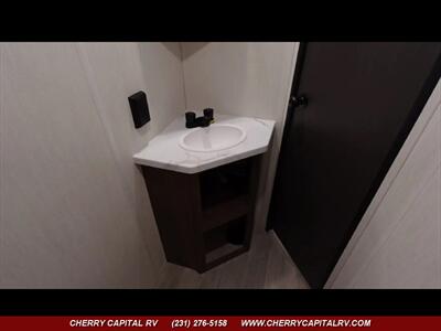 2026 Forest River Primetime Avenger 18DBS - Photo 14 - Grawn, MI 49637