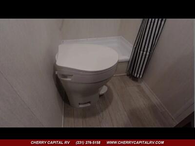 2026 Forest River Primetime Avenger 18DBS - Photo 13 - Grawn, MI 49637