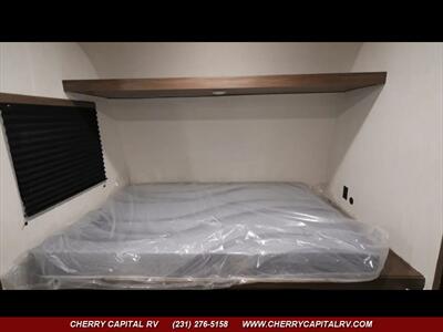 2026 Forest River Primetime Avenger 18DBS - Photo 6 - Grawn, MI 49637