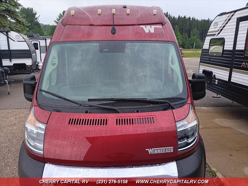 2023 Winnebago Solis M-59PX Ram - Photo 6 - Grawn, MI 49637