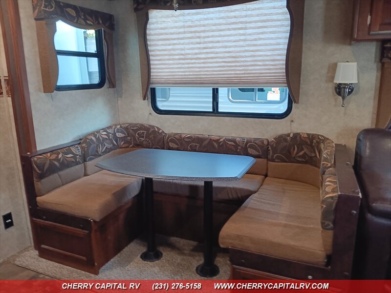 2014 Crusader M-360BHS - Photo 40 - Grawn, MI 49637