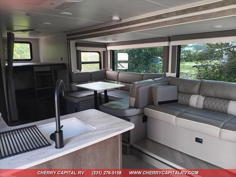 2021 Wildwood X-Lite 263BHXL - Photo 4 - Grawn, MI 49637