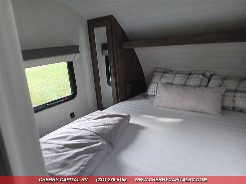2021 Wildwood X-Lite 263BHXL - Photo 18 - Grawn, MI 49637