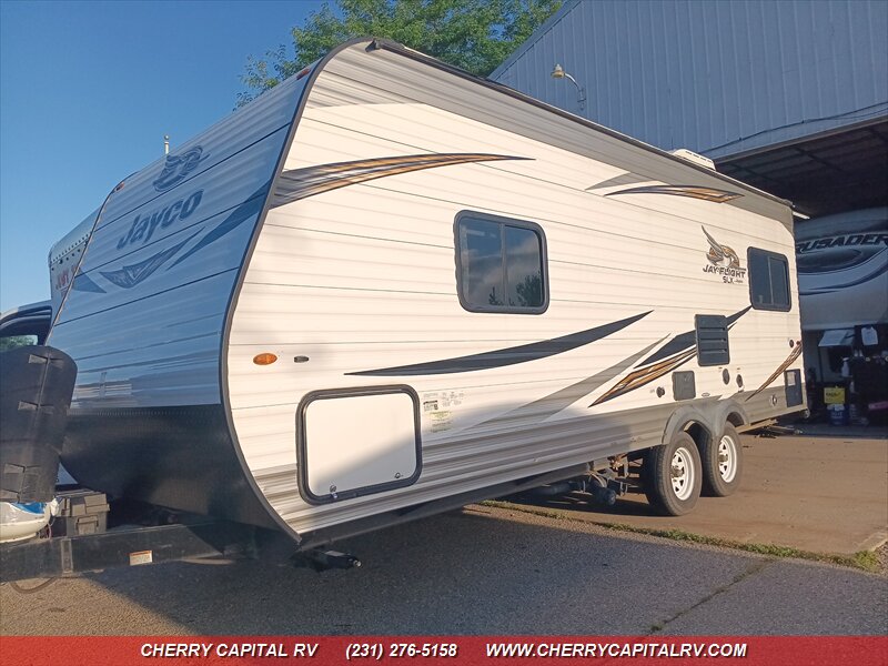 2019 Jayco Jay Flight 212QB - Photo 3 - Grawn, MI 49637