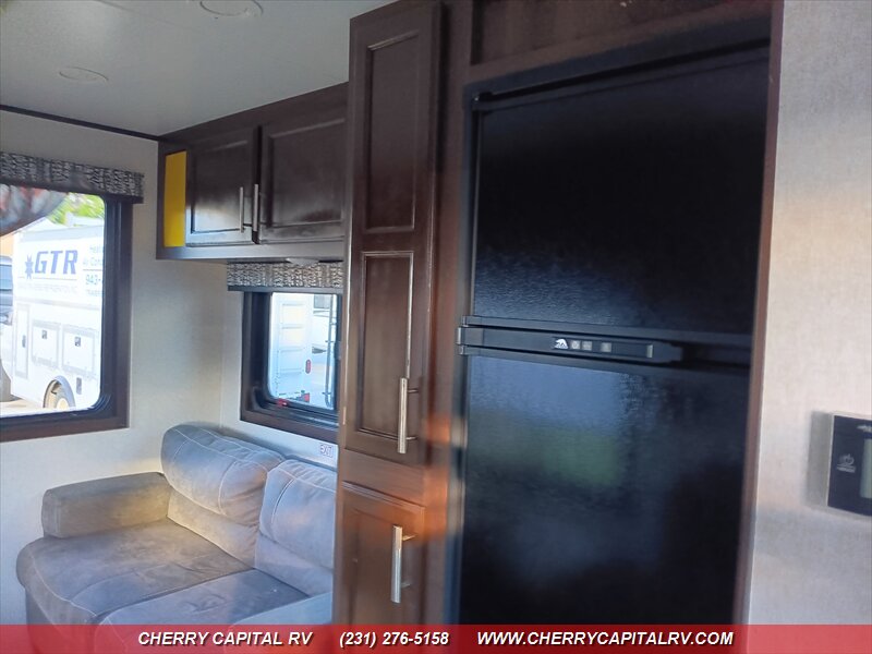 2019 Jayco Jay Flight 212QB - Photo 23 - Grawn, MI 49637