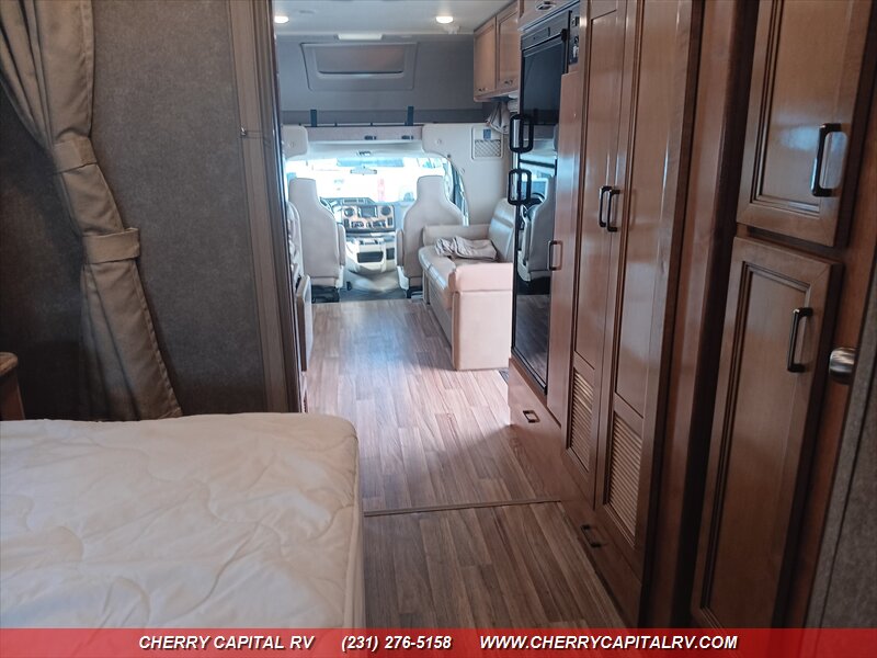 2019 Thor Quantum KW29-25L - Photo 22 - Grawn, MI 49637