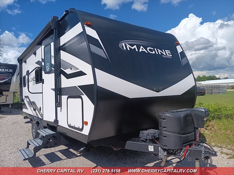 2023 Grand Design RV Imagine XLS 17MKE  