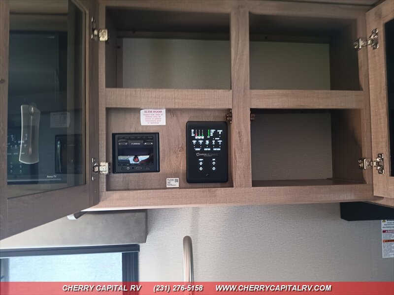 2023 Grand Design RV Imagine XLS 17MKE - Photo 9 - Grawn, MI 49637
