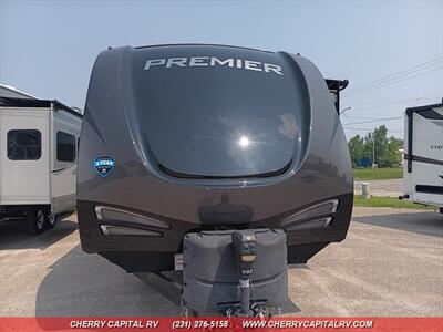 2019 Keystone Bullet Premier 34RIPR   - Photo 49 - Grawn, MI 49637