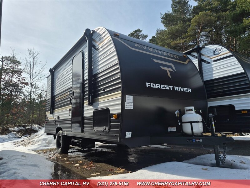 2026 Prime Time Avenger 16BHX  