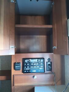 2010 Winnebago TOUR M-40BD   - Photo 35 - Grawn, MI 49637