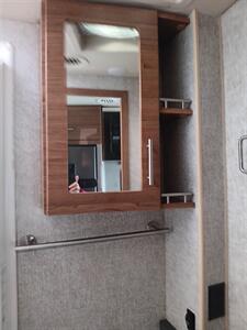 2017 Winnebago View 24V   - Photo 15 - Grawn, MI 49637