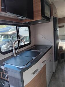 2017 Winnebago View 24V   - Photo 22 - Grawn, MI 49637