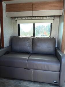 2017 Winnebago View 24V   - Photo 24 - Grawn, MI 49637