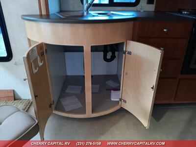 2008 Winnebago Destination 39W   - Photo 23 - Grawn, MI 49637