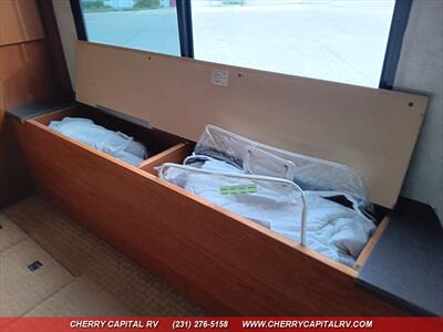 2008 Winnebago Destination 39W   - Photo 27 - Grawn, MI 49637