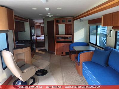 2008 Winnebago Destination 39W   - Photo 13 - Grawn, MI 49637