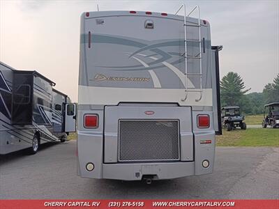 2008 Winnebago Destination 39W   - Photo 9 - Grawn, MI 49637
