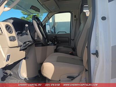 2023 Thor Freedom Elite M-22HE Ford   - Photo 29 - Grawn, MI 49637