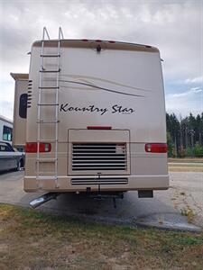 2003 Newmar Kountry Star   - Photo 4 - Grawn, MI 49637