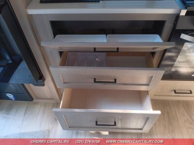 2026 ROCKWOOD MINI LITE 2515S   - Photo 21 - Grawn, MI 49637