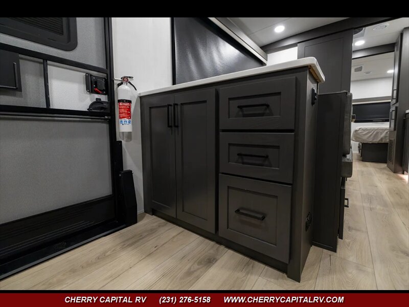 2026 Rockwood Ultra Lite 2619FK - Photo 4 - Grawn, MI 49637