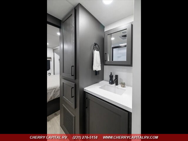 2026 Rockwood Ultra Lite 2619FK - Photo 14 - Grawn, MI 49637