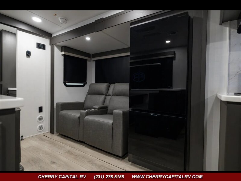 2026 Rockwood Ultra Lite 2619FK - Photo 10 - Grawn, MI 49637