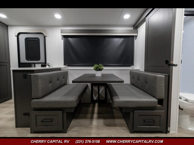 2026 Rockwood Ultra Lite 2619FK - Photo 5 - Grawn, MI 49637