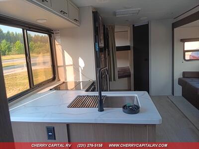 2026 PRIMETIME AVENGER 26DBS   - Photo 4 - Grawn, MI 49637