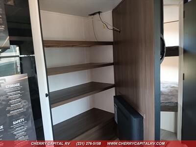 2026 PRIMETIME AVENGER 26DBS   - Photo 7 - Grawn, MI 49637