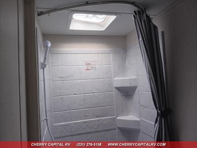 2026 PRIMETIME AVENGER 26DBS   - Photo 10 - Grawn, MI 49637