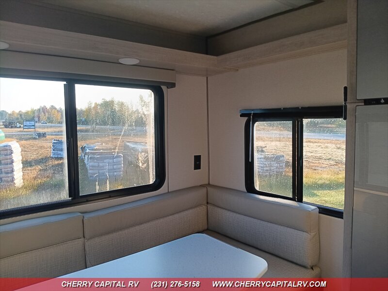 2026 Coachmen Catalina M-154RDX Summit - Photo 20 - Grawn, MI 49637