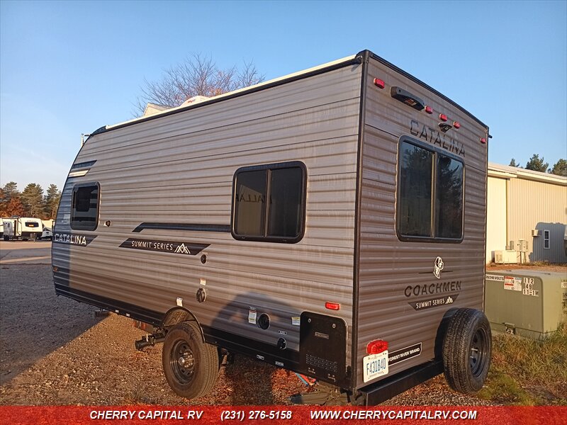 2026 Coachmen Catalina M-154RDX Summit - Photo 3 - Grawn, MI 49637
