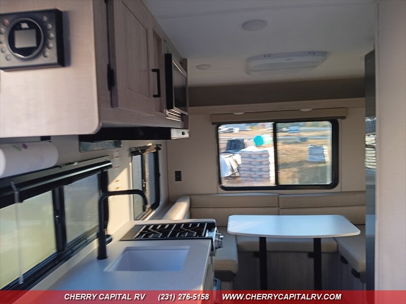 2026 Coachmen Catalina M-154RDX Summit - Photo 27 - Grawn, MI 49637