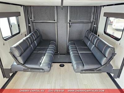 2026 Keystone Fuzion Impact 2915   - Photo 26 - Grawn, MI 49637