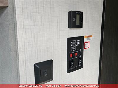 2026 Keystone Fuzion Impact 2915   - Photo 29 - Grawn, MI 49637