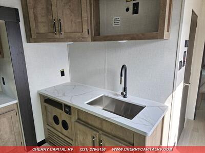 2026 Keystone Fuzion Impact 2915   - Photo 9 - Grawn, MI 49637