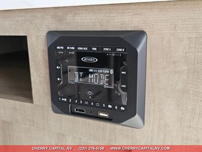 2026 Keystone Fuzion Impact 2915   - Photo 11 - Grawn, MI 49637