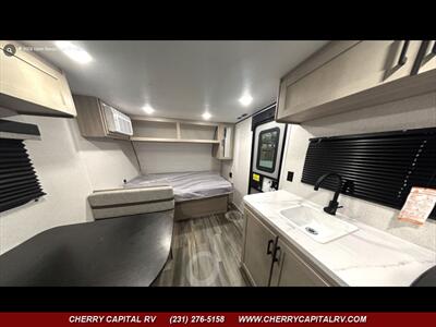 2026 Highland Ridge RV Open Range 17BH - Photo 10 - Grawn, MI 49637