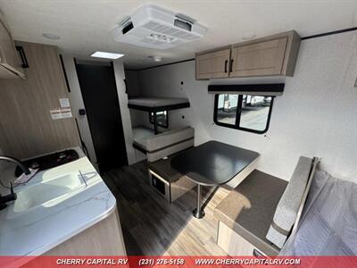 2026 Highland Ridge RV Open Range 17BH - Photo 12 - Grawn, MI 49637